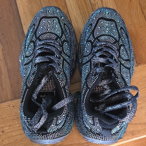 Sparkling Black and Silver Rhinestones Sneakers 🩶 SIZE 10 - Picture 3 of 7